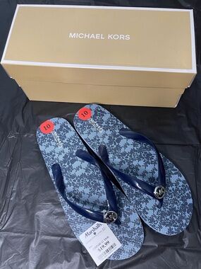 Michael Kors Women’s Blue and Navy Flip Flops (NWT) (Never Worn) BOX INCLUDED